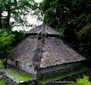 Masjid Kuno Bayan Lombok Utara: Sejarah dan Keindahan Arsitektur yang Memikat