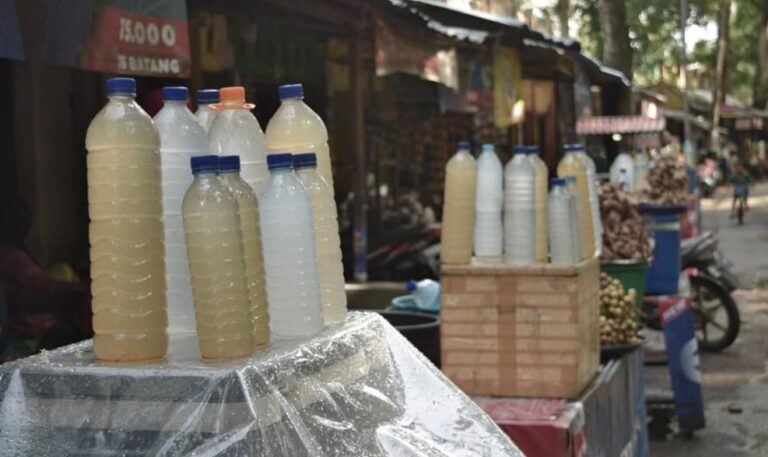 Tuak Manis Lombok: Minuman Tradisional yang Kaya Sejarah dan Manfaat Kesehatan