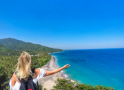 Menikmati Keindahan Pantai Senggigi di Lombok